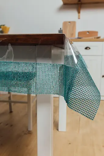 Скатерть силиконовая с бирюзовой стразовой лентой 340х200 см - фото 4