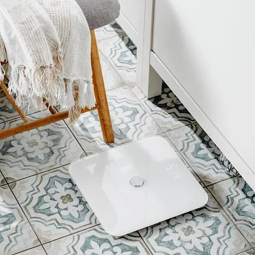 Весы напольные Adler AD 8187 white электронные/ Smart/ 180кг/ 4хААА/ автовыключение/ белые - фото 5