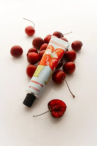Крем для рук Sister`s Aroma Cherry Me 30 г - фото 3