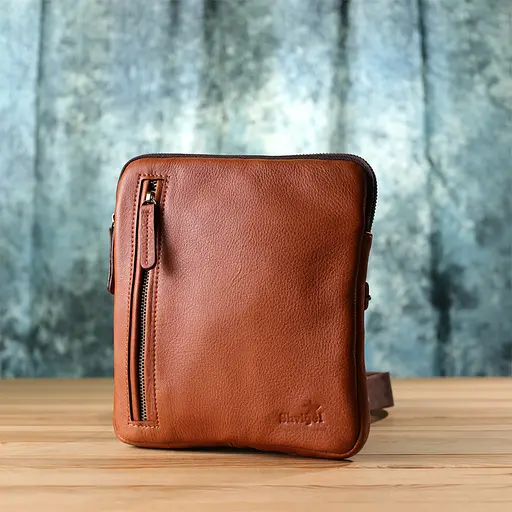 Чоловіча шкіряна сумка через плече із міцної зернистої шкіри SHVIGEL 20х22х4 см sum0027431 - фото 10