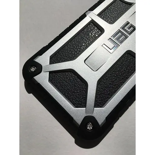 Оригинальный противоударный чехол UAG Monarch для iPhone XS / X Platinum IPHX-M-PL - фото 10