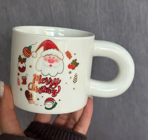 Чашка новогодняя Elisey 9150-021-3 Funny Santa керамическая с ложкой 300 мл Белая - фото 4