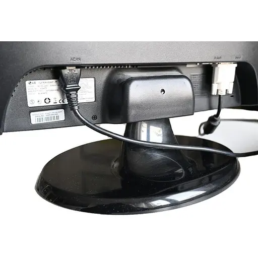 Монітор 24" LG Flatron W2443T - Class A "Б/В" - фото 2