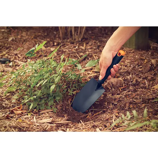 Совок садовий для квітів Fiskars Ergo 7,5 см (1027017) - фото 2