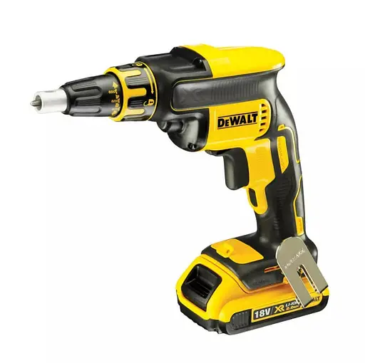 Шуруповерт аккумуляторный бесщеточный DeWalt с АКБ и ЗУ DCF620D2K - фото 1