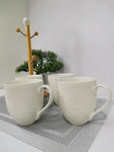 Набір чайний Interos з 4 предметів порцелянових чашок на дерев'яній стійці 300 мл білий PJ03393 - фото 4