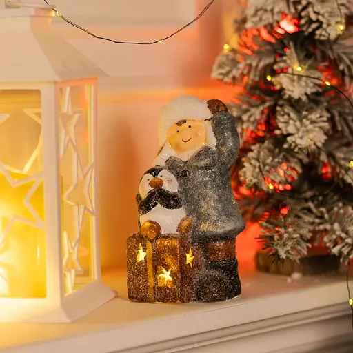 Новорічна декоративна фігурка Yiwu CR-5-18 з підсвічуванням 9 × 10 × 19 см  - фото 5