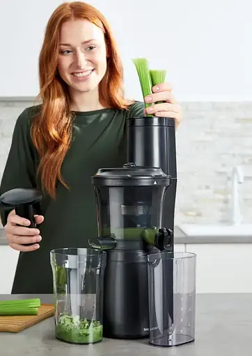 Соковижималка шнекова Silver Crest SSJBK 300 B3 максимальна користь у кожній краплі - фото 10