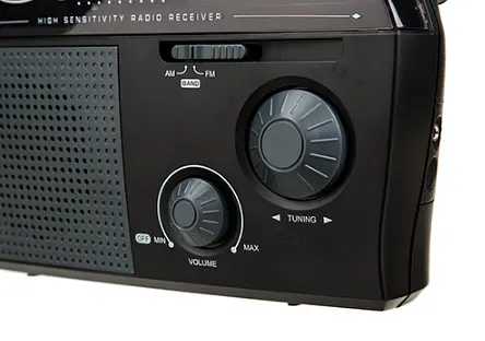 Небольшой портативный радиоприемник Радио Adler AD 1119 - фото 2