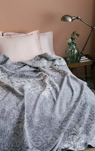 Плед Ardesto Leonardo Вензель 150х200 см сірий (ART0412LT) - фото 2