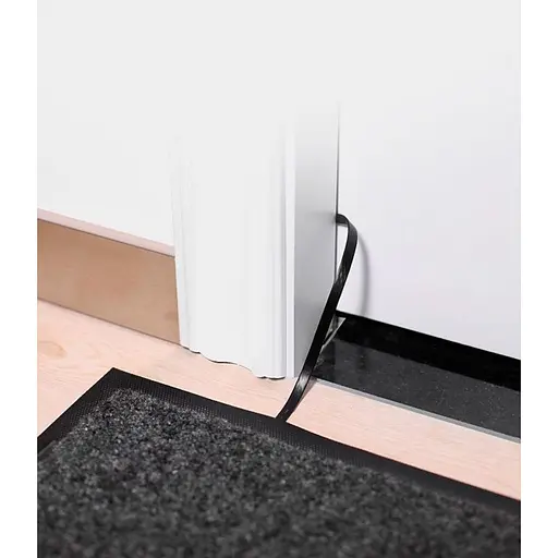 Патч-корд Ugreen NW101 Cat 6 U/UTP Pure Copper Ethernet Flat Cable 2m Black (50185) [111838] - фото 4