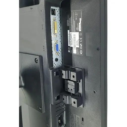 Монитор 24" LG Flatron E2411 - Class A "Б/У" - фото 5