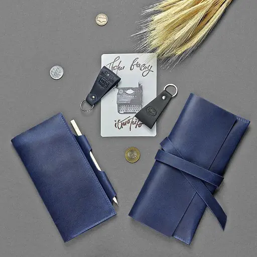 Набор кожаных аксессуаров путешественника Рим для пары - фото 4