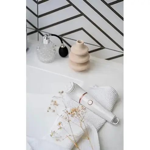 Масажна щітка для очищення обличчя Adler AD 2178, 3 насадки - фото 7