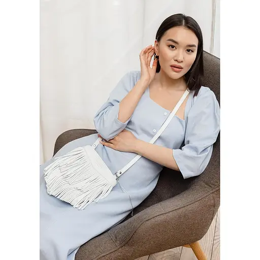 Шкіряна жіноча сумка з бахромою міні-кроссбоді Fleco біла - фото 7