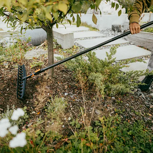 Грабли универсальные пластиковые Fiskars OneClick 41 см (1080674 - фото 3