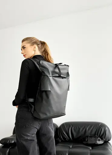 Женский рюкзак ролл Sambag RollTop KZN черный 39 х 28.5 х 15 см (24300001) - фото 5