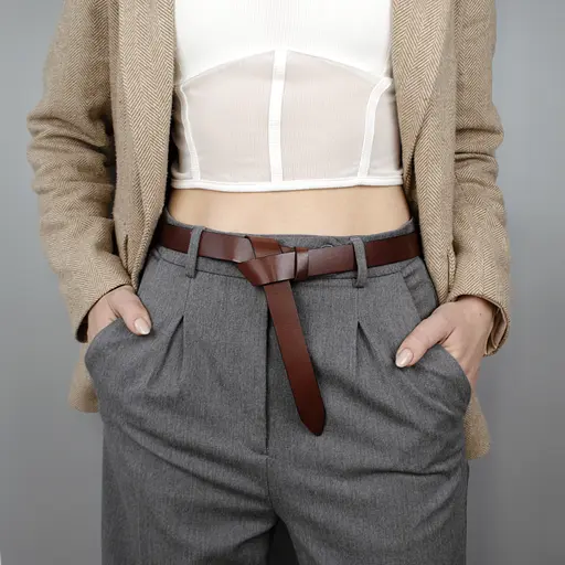 Ремінь-вузол жіночий шкіряний без пряжки SF-258 коричневий (125 см) - фото 1