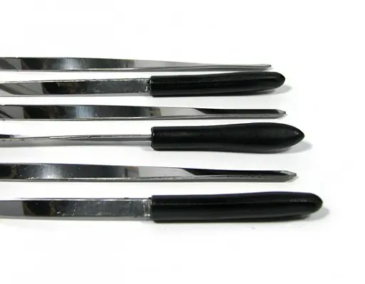 Домашняя электрическая шашлычница Domotec MS-7781 1000 Вт - фото 5