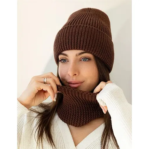 Женская вязаная шапка и снуд набор 2 шерсть  20% с отворотом Коричневый - фото 1