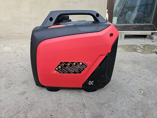 Генератор инверторный бензининовый 3,2 кВт Honda EU3000i +USB - фото 4