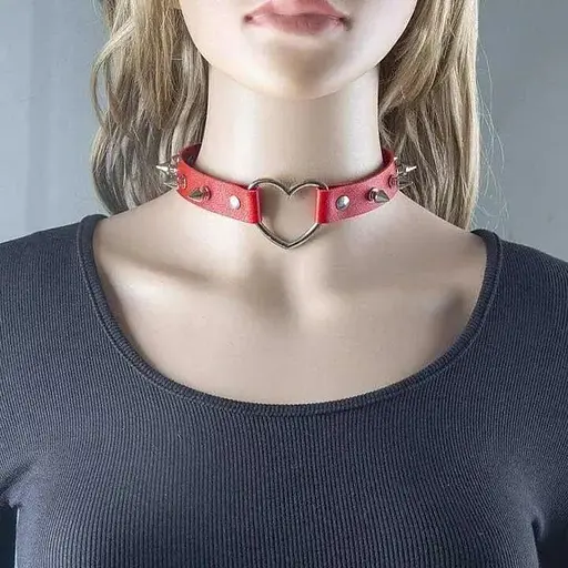 БДСМ чокер із серцем і шипами Червоний