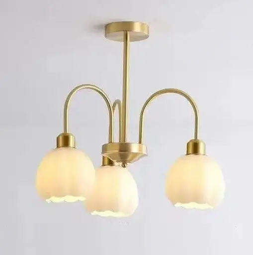 Світлодіодна люстра Тюльпан 5000 (Золота) на 3 плафони