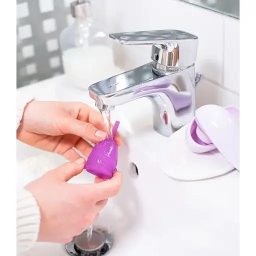 Менструальна чаша Womanizer x Lunette Model 1 (Violet) - фото 4