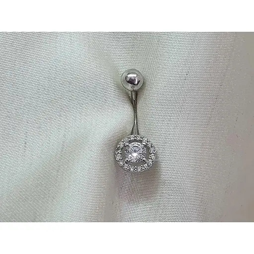 Серебряная серьга для пирсинга пупка з фианитами. 7032.1С - фото 5