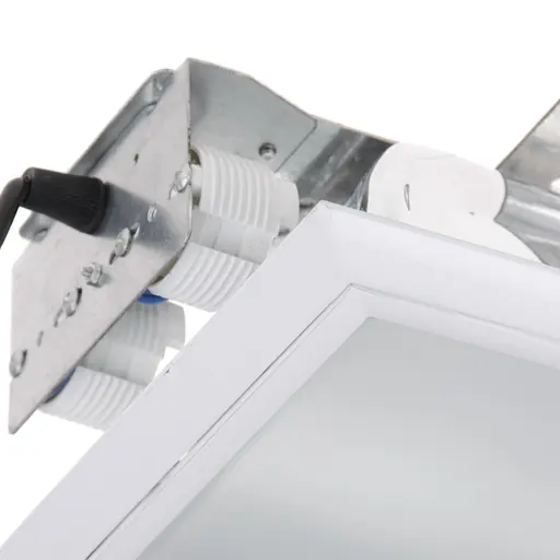 Светильник потолочный Brille врезной DL-10W/2x26W WH/101 634 0105 SQR 166039 - фото 2