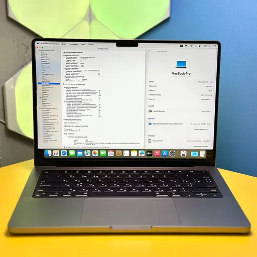 Ноутбук Apple MacBook Pro 14'' M3 8GB/512GB Space Gray MTL73 (WHYQ) Б/У [146938]
