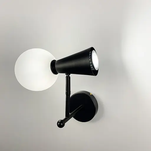 Чорне бра ABELINA на два джерела світла із білим плафоном Line F YG 8006-2W BK+WT - фото 1