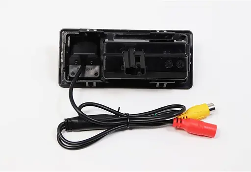 Камера заднего вида Volskwagen AHD 720-1080 LS-8032 - фото 4