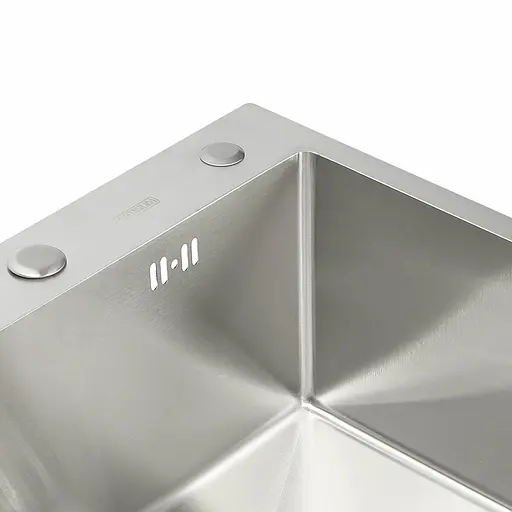 Кухонна мийка Platinum Handmade 600x450x220 (товщина 3,0/1,5 мм корзина та дозатор в комплекті), Нержавіюча сталь - фото 5