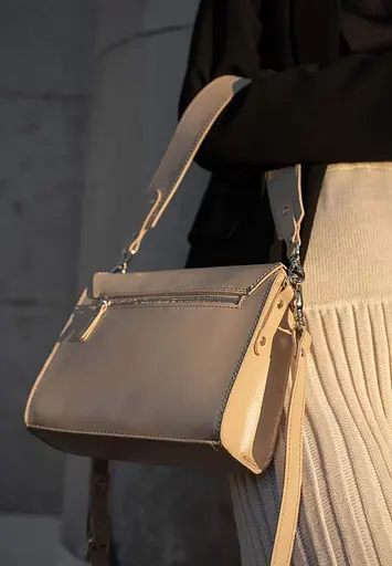 Жіноча шкіряна сумка Liv бежевий краст - фото 6