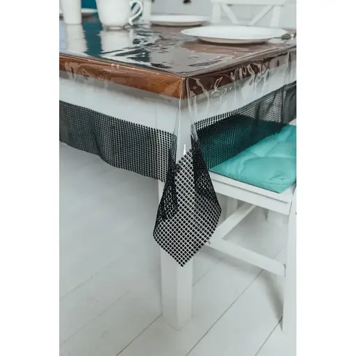 Скатертина силіконова з чорною стразовою стрічкою 280х170 см