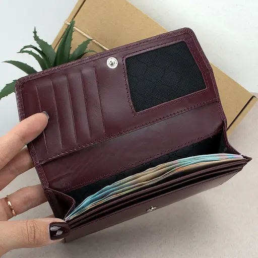 Гаманець жіночий шкіряний Leona бордовий пітон - фото 4