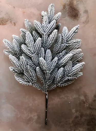 Гілка ялинки штучна Hvoya Classic засніжена 60 см 10 шт. - фото 4