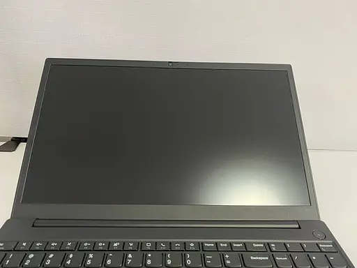 Ноутбук Lenovo ThinkPad E15 Gen 2 15,6" (Ryzen 7 4700U / 8 Ядер / 16GB / SSD 256GB) Refurbished - фото 4