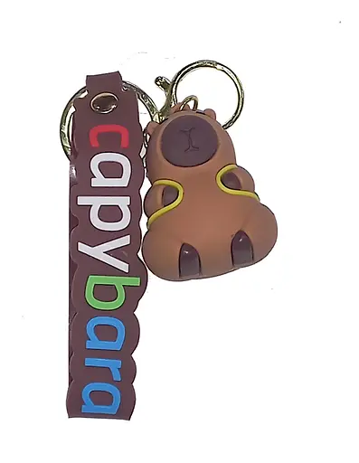 Брелок C 68188 CAPYBARA (6900067681881) Жёлтый - фото 1