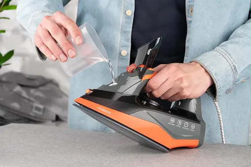 ARDESTO Утюг IR-C2233-GR, 2200Вт, 340мл, керам. подошва, черно-оранжевый - фото 6