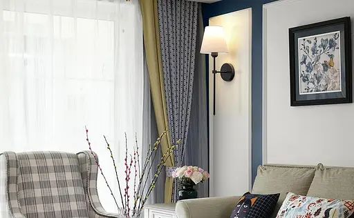 Настінний світильник із вигином труби - фото 6