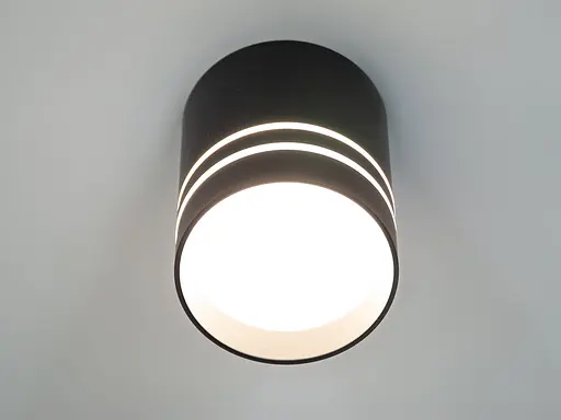 Накладний точковий світильник Diasha на кухню чорний - фото 2