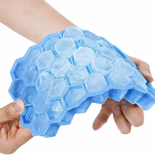 Многоразовая силиконовая форма для приготовления льда с крышкой в виде сот Голубой 88290 - фото 4