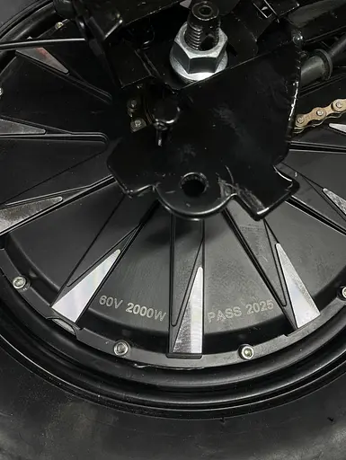 Электровелосипед Minako Monster (2000W, 60V, 36Ah) +Гидравлический тормоз +Раскладной Багажник / сиденье Красный - фото 8