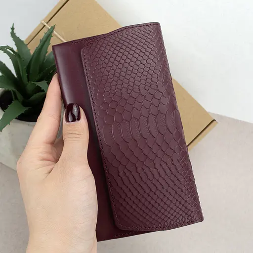 Гаманець жіночий шкіряний Leona бордовий пітон - фото 6