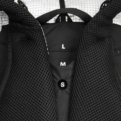 Рюкзак туристический Naturehike Helium CNK2450XB016 M 40 л черный  - фото 11