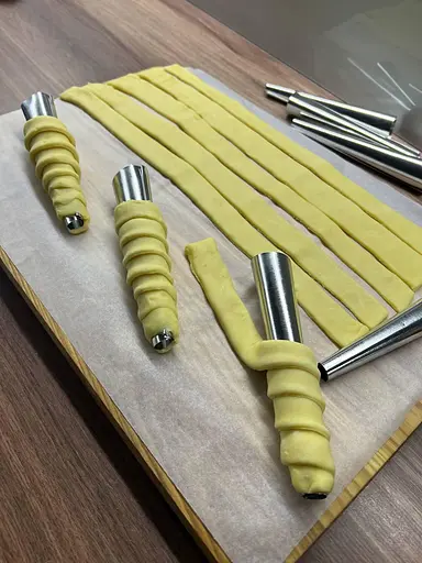 Кондитерські конуси для випічки трубочок «Каннолі» 100 мм (10 штук), Master Class Металлик 82768 - фото 5