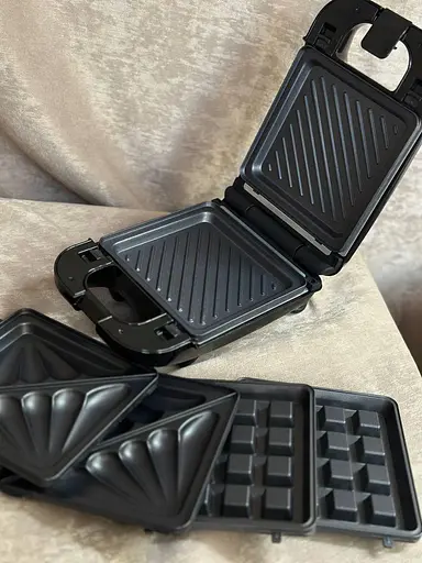 Сэндвичница 3 в 1 Magio MG-363 бутербродница гриль вафельница Черный 570 Вт - фото 5