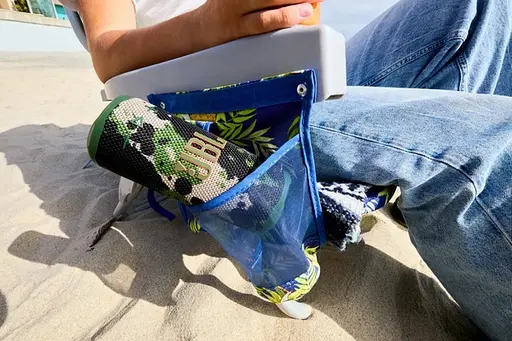 Портативная акустика JBL Grip Squad (JBLGRIPSQUAD) - фото 10